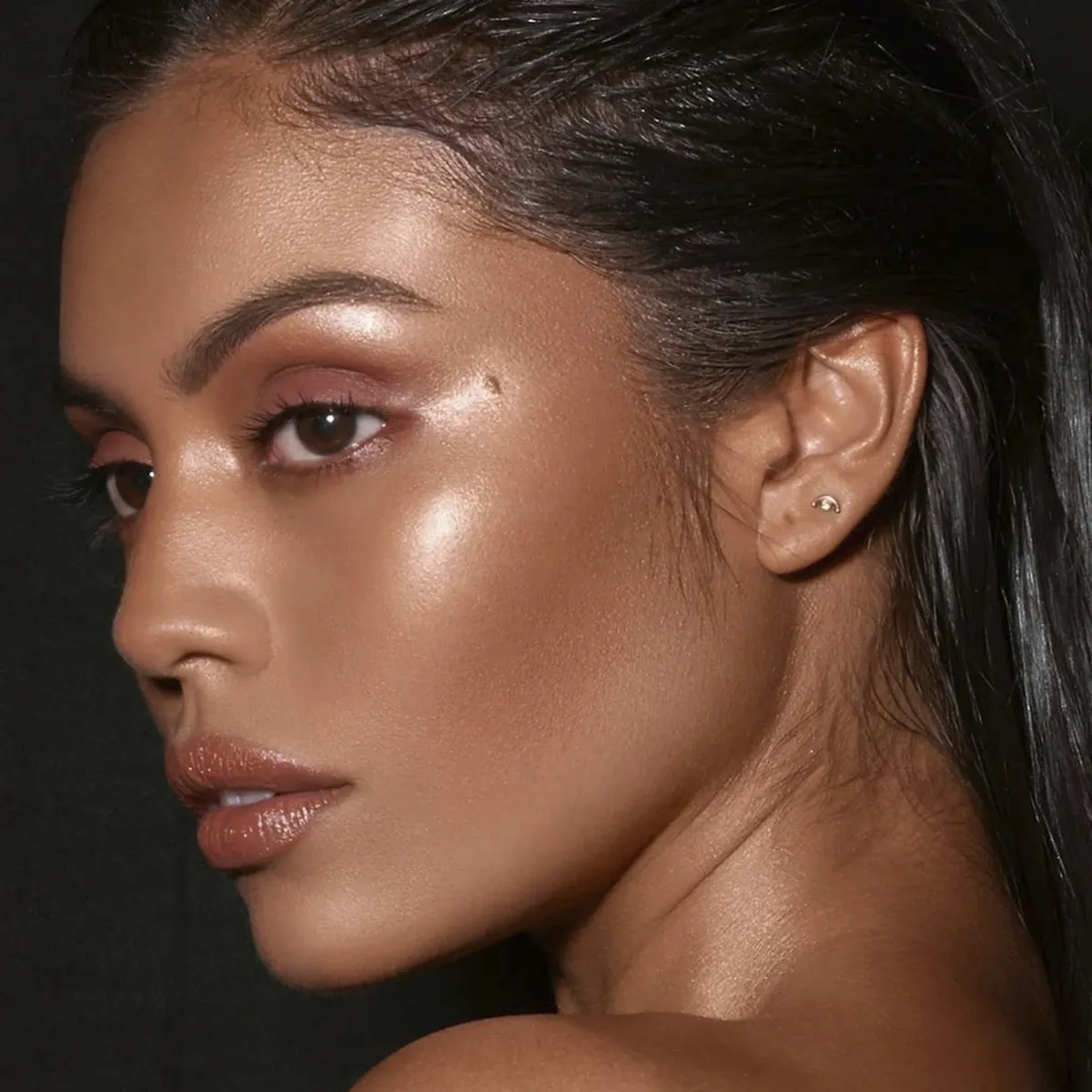 Danessa Myricks Colorfix Matte (vegan), multiuse Make-up, wasserfest