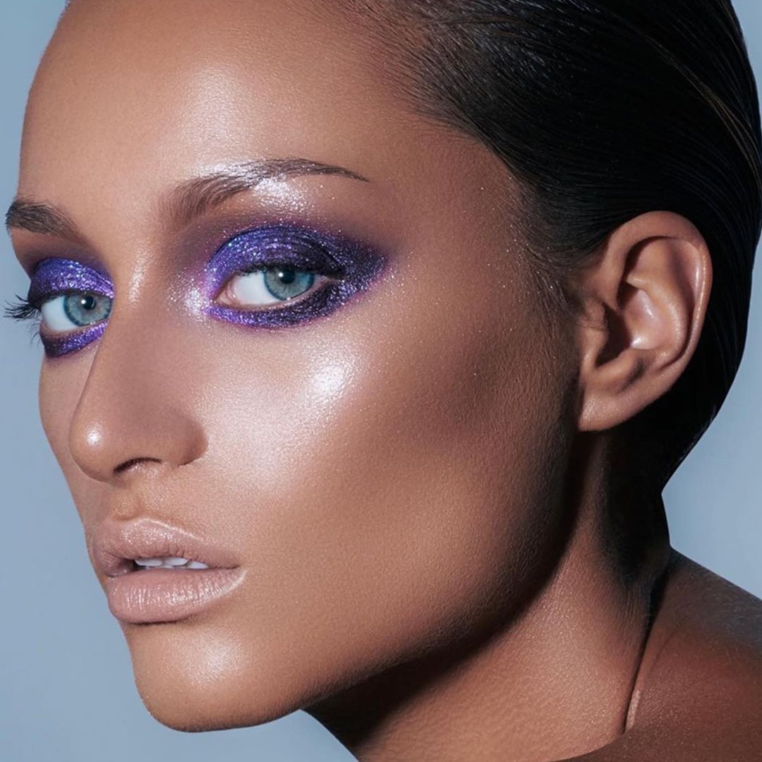 Danessa Myricks Colorfix Metallics (vegan), Lidschatten, Lippen, Blush-Farben, wasserfest
