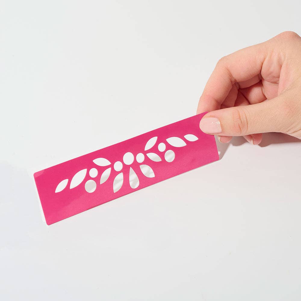 Si Si La Paillette - Stencil Crown - Facepainting