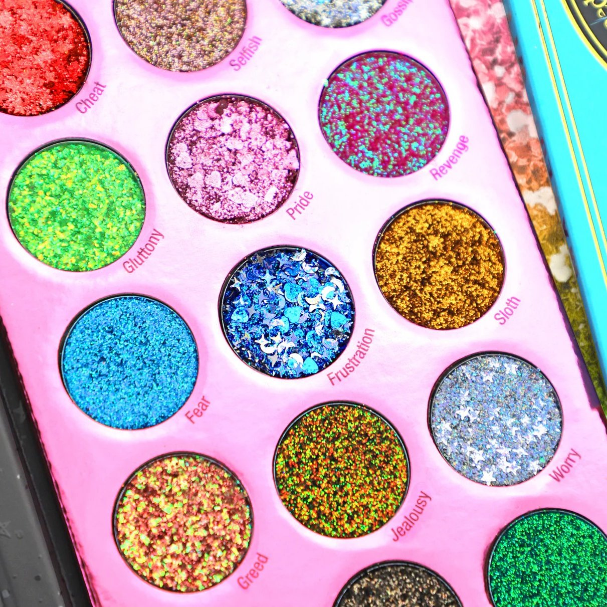 Rude Cosmetics, Sin of Glittony - 15 fards à paupières pailletés pressés (vegan)